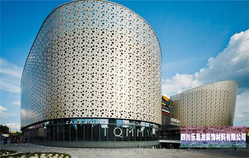 廣州鋁業(yè)雙曲鋁單板廠家教大家簡單購買到優(yōu)質(zhì)的雙曲鋁單板