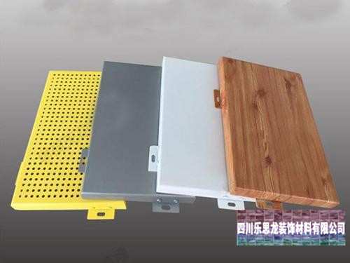 包柱鋁單板生產(chǎn)廠家到哪兒好？教你尋到優(yōu)質(zhì)鋁