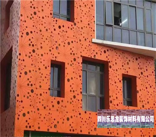 雙曲鋁單板知名品牌名稱有哪一些？教你選擇過硬雙曲鋁單板