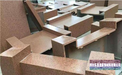 沖孔鋁單板出名生產(chǎn)品牌有啥？如何能挑選出色