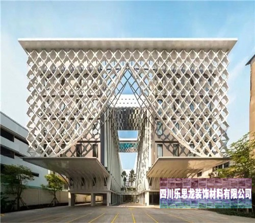 購(gòu)買(mǎi)輥涂鋁單板何故要去采購(gòu)大制造廠家